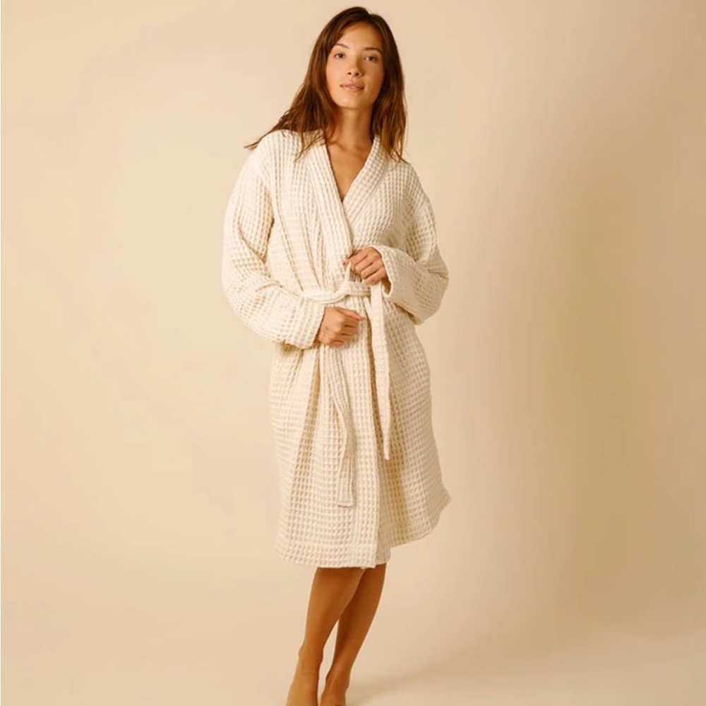 NWT Happy Place Waffle Knit Robe